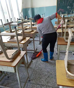 化州市良光镇新兴小学户外活动场地
