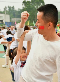 仁寿县禾加镇幼儿园户外活动场地