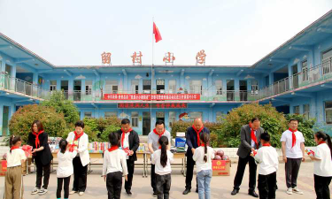 北六村第二小学户外活动场地