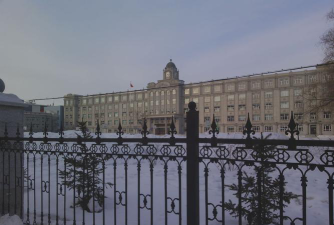 绥滨县第五中学户外活动场地