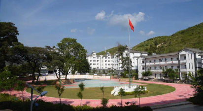 大理市挖色中学户外活动场地
