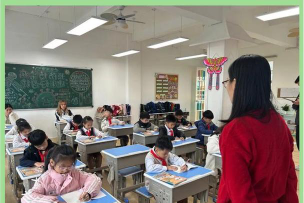 汕尾市小风帆艺术学校户外活动场地