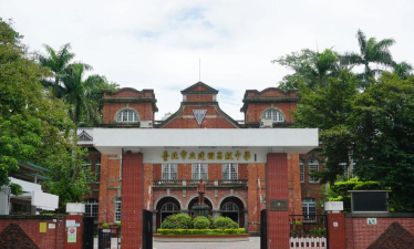 台中市立大道国中户外活动场地