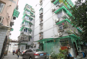 杭州市平安里小学户外活动场地