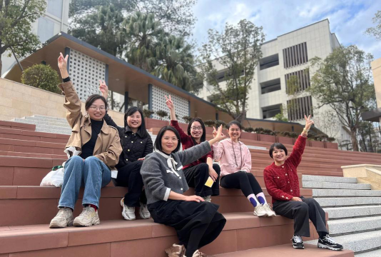 平武一中户外活动场地