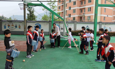 建德市大同第一小学户外活动场地