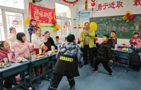合肥市新年小学户外活动场地