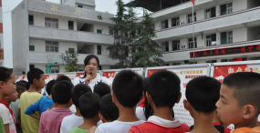 遂宁市船山区新桥镇新太初级中学校户外活动场地