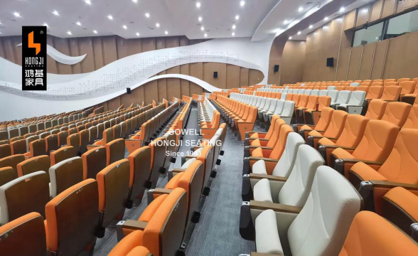 华师大实验高中户外活动场地