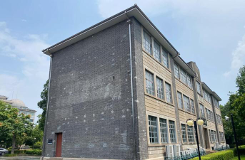 松江二中户外活动场地