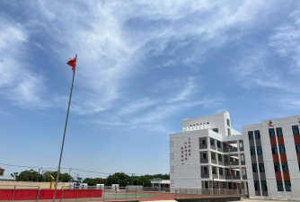 东海龙光小学户外活动场地