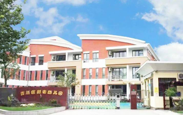齐河县胡官屯镇西赵官屯村幼儿园户外活动场地