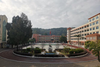 元善镇小学户外活动场地