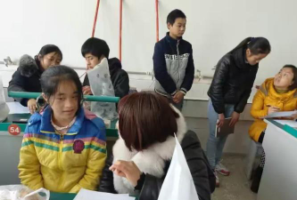 绥江县新滩幼儿园户外活动场地
