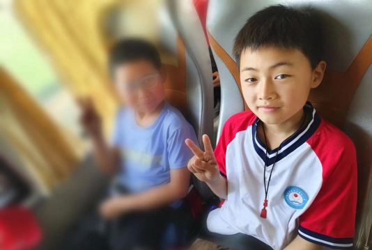 春城镇高朗小学户外活动场地