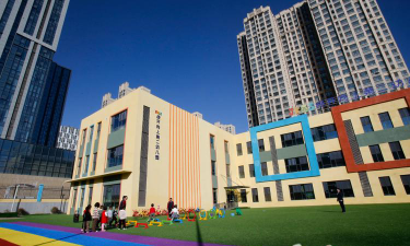 乌鲁木齐市新市区小铃铛幼儿园户外活动场地