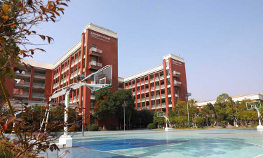 潇湘职业学院户外活动场地