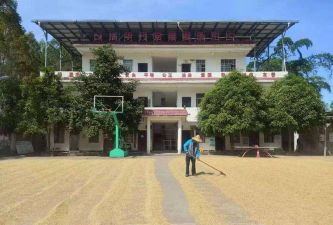 广西壮族自治区上思县平福乡平福初中户外活动场地