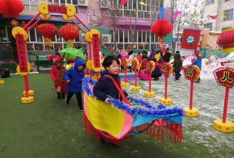 玛纳斯县白莉幼儿园户外活动场地