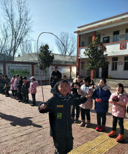 汤陵刘营小学户外活动场地