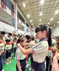东莞市东城区第三小学户外活动场地