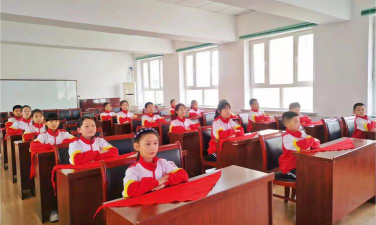 解放中心小学户外活动场地