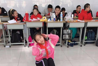 济南市汇英小学户外活动场地