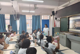阳西县溪头镇中心小学高潮教学点户外活动场地