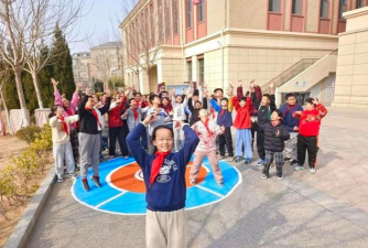 青岛徐水路小学户外活动场地