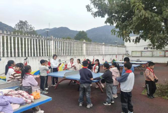 水西河坪中心小学户外活动场地