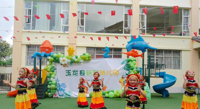 龙山县桶车乡新建幼儿园户外活动场地