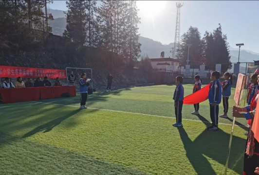 赣州经济技术开发区蟠龙中心小学户外活动场地