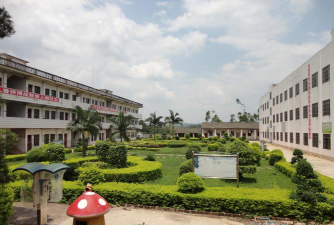 广西桂平市大洋中学户外活动场地