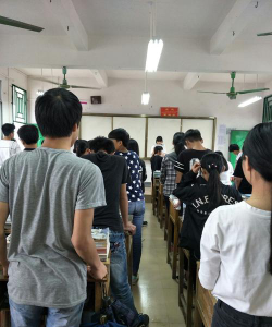 陆川县第四中学户外活动场地