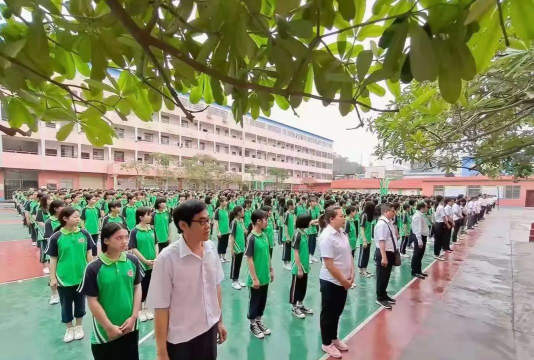 博龙中学户外活动场地