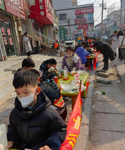 邯郸市峰峰矿区金喇叭口才主持艺术学校有限公司户外活动场地