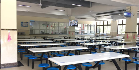 平阳县鳌江镇第四中学户外活动场地