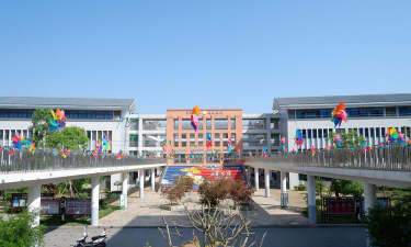 南宁市第四中学(高中)户外活动场地