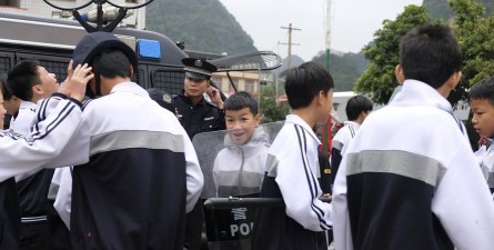 南宁市马山县古零中学户外活动场地