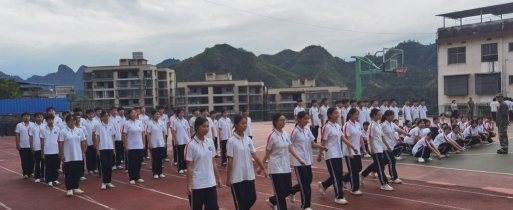 灵溪镇第八中学户外活动场地
