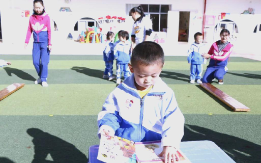 大理明珠幼儿园户外活动场地