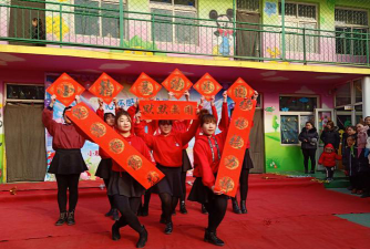 伊宁县达达木图乡小精灵艺术幼儿园户外活动场地