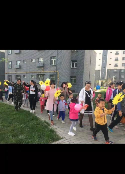 阜康市水磨沟牧场幼儿园户外活动场地