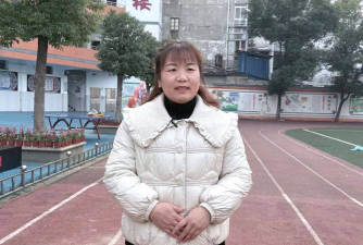 高安市第四小学户外活动场地