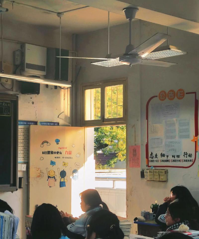 嵊州长乐镇中学户外活动场地