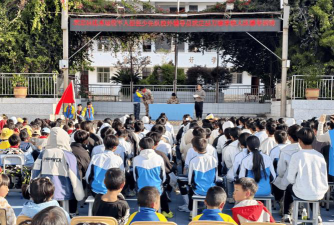 武定县东坡乡中心小学户外活动场地