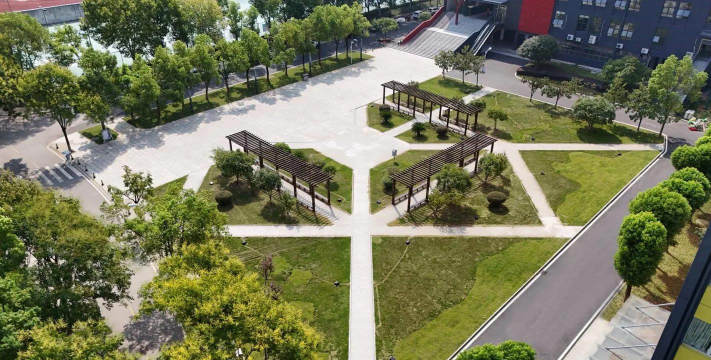 武汉传媒学院户外活动场地