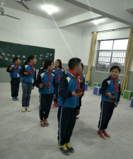 圭峰镇中心小学户外活动场地