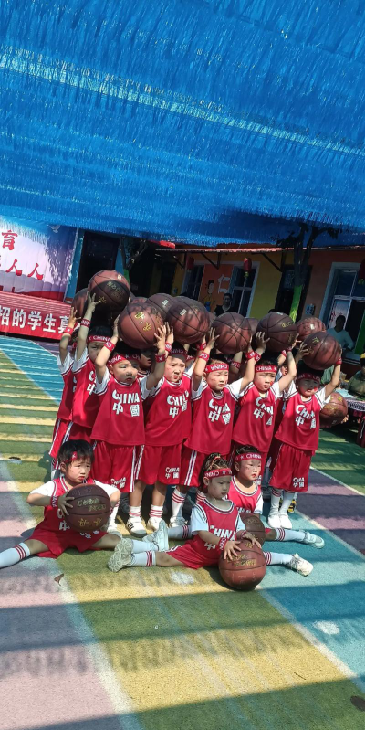 济宁市谢营小学户外活动场地