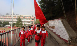景德镇市新厂小学户外活动场地